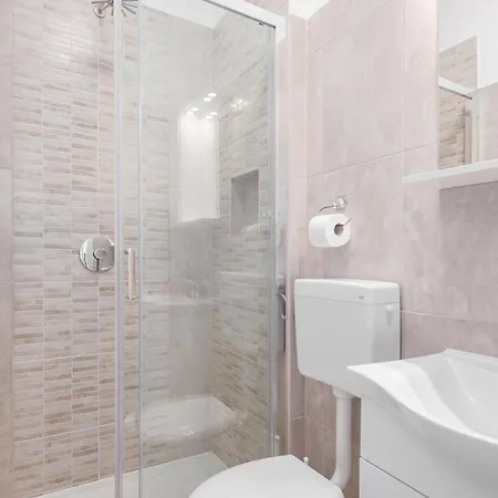 Awesome In With Wifi Holiday home Svetvincenat